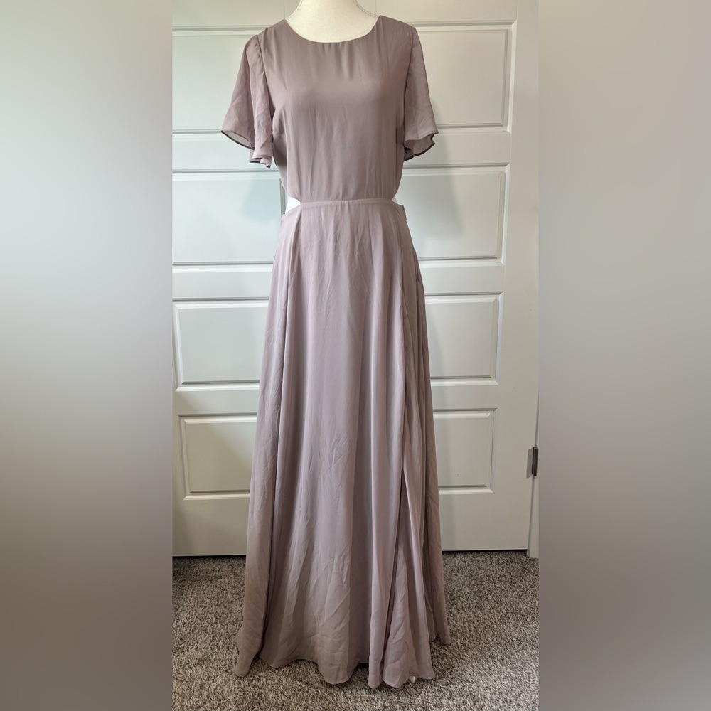 Lulu's Elegant Maxi Dress Cutout‎ Waist Flutter Sleeve Formal Occasion Gown